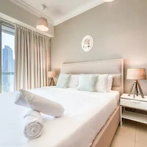 Prime Retreats - Downtown Апартаменты
